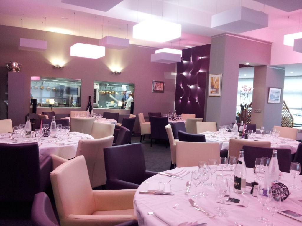 Logis - Hotel Du Nord Et Restaurant La Table D'Elisa Compiègne Екстериор снимка
